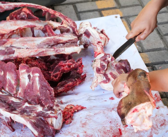 Penuh Kebersamaan dan Kepedulian, SMK Pembangunan Bogor Gelar Penyembelihan Hewan Qurban Idul Adha 1447 H
