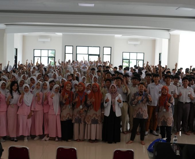 Tingkatkan Kesadaran Bahaya Zat Adiktif, SMK Pembangunan Bogor Gelar Sosialisasi PP Nomor 28 Tahun 2024