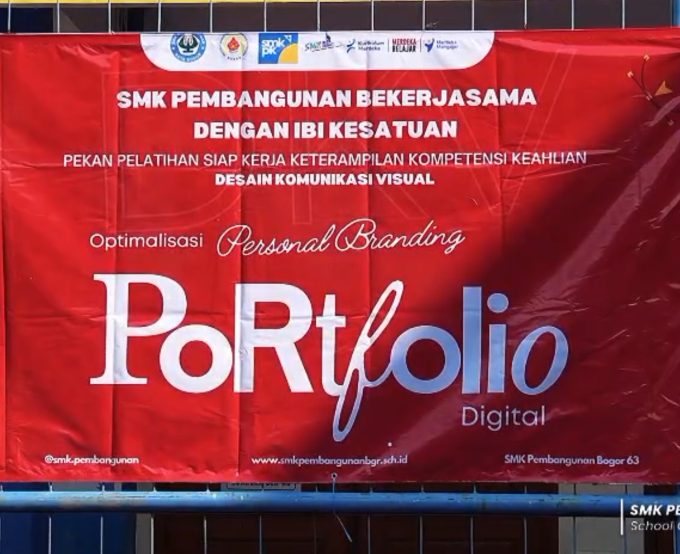 Tingkatkan Personal Branding, Jurusan DKV SMK Pembangunan Bogor Gelar Pelatihan Pembuatan Portofolio Digital Bersama IBI Kesatuan