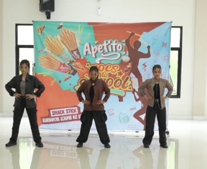 Tunjukkan Bakat dan Percaya Diri, Siswi SMK Pembangunan Bogor Ikuti Singing & Dance Competition Bersama Apetito