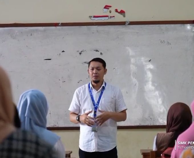 Langkah Awal Menuju Masa Depan, Siswa Kelas XII SMK Pembangunan Bogor Ambil Report SKL