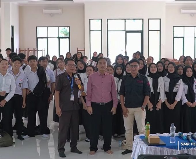 Bekali Siswa Hadapi Dunia Kerja, SMK Pembangunan Bogor Gelar “Tips & Trick Sukses Interview” Bersama IBI Kesatuan