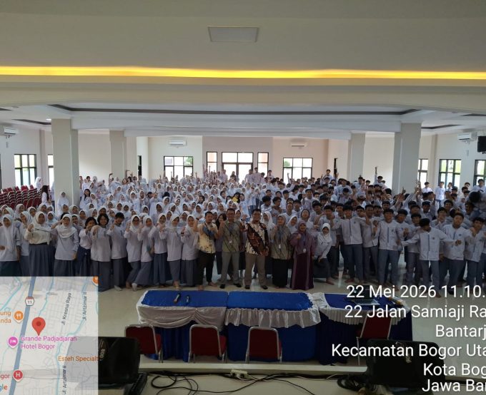 PEMBINAAN KARAKTER DAN PENGEMBANGAN SOFTSKILL SISWA SMK PEMBANGUNAN BOGOR