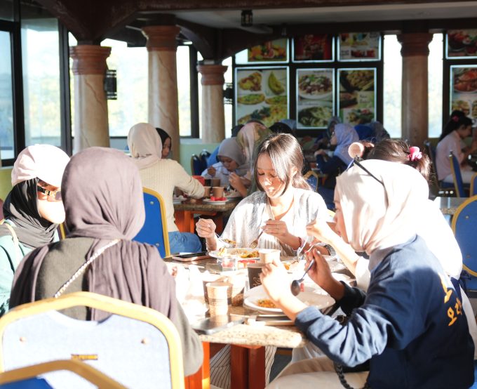 Menutup Perjalanan dengan Kenangan Indah: Day 3 Outing Class 2026 Kelas X SMK Pembangunan Bogor di Pengandaran