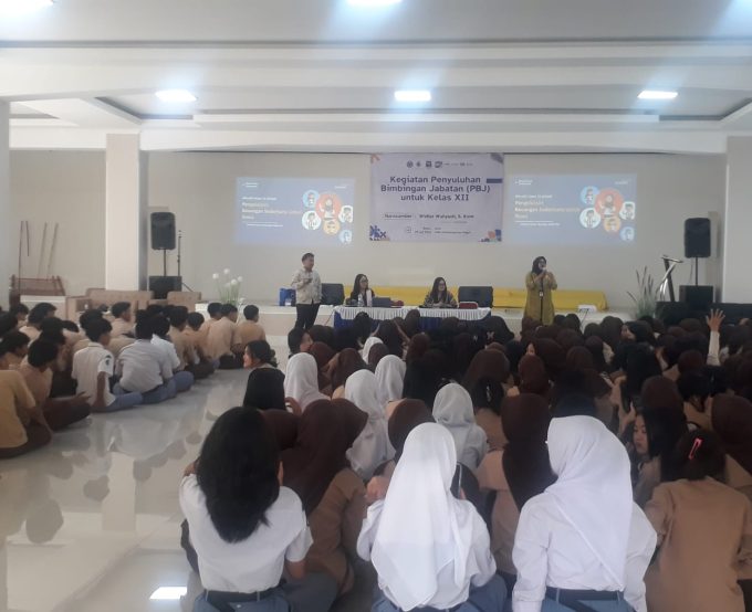 BKK SMK Pembangunan Bogor "Seminar Literasi Keuangan Bersama Bank Mandiri"