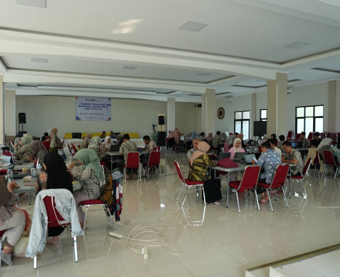 Kolaborasi Guru dalam MGMP, Langkah SMK Pembangunan Bogor Tingkatkan Mutu Pembelajaran